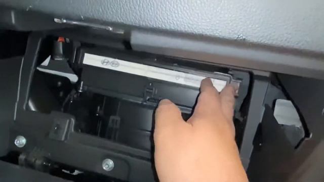 2016 Kia Sportage Cabin Air Filter Replacement— How To смотреть онлайн