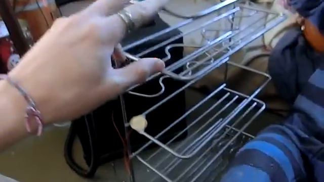 Piezo Contact Microphone on Shower Shelf смотреть онлайн