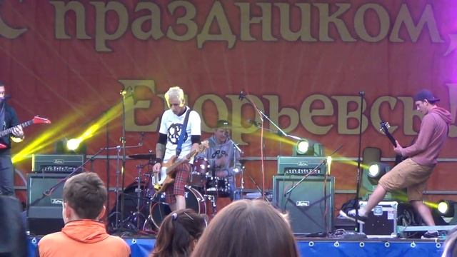 Чудеса на Виражах - Забываю @ Егорьевск 11.09.2016 смотреть онлайн
