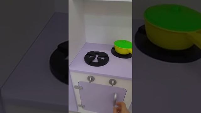 Детская кухня в фиолетовом цвете смотреть онлайн