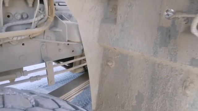 Обзор автокрана Ивановец КС 65740 - 8 г /п 40 т. Недоработки конструкции шасси и крановой установки смотреть онлайн