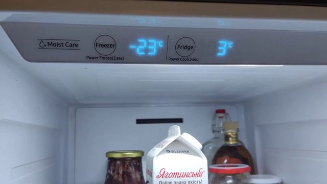 БЛЕКАУТ та МОРОЗИЛКА! Як я підтримую холод в морозилці під час БЛЕКАУТІВ! смотреть онлайн
