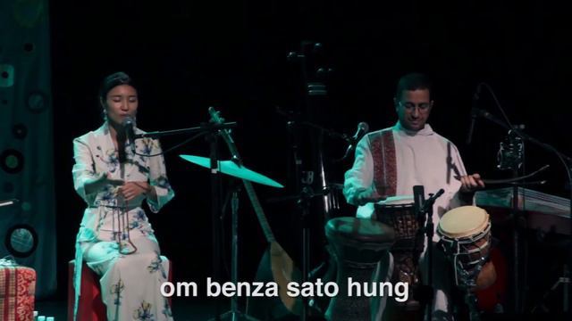 VAJRASATTVA Mantra Chant ǀ Drukmo Gyal смотреть онлайн