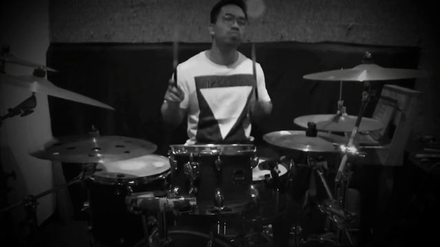 Bulb - New Snu (Drum Cover) смотреть онлайн