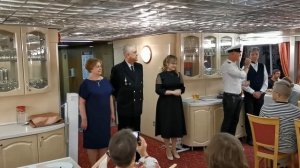 Теплоход «Лев Толстой». Капитанский ужин.