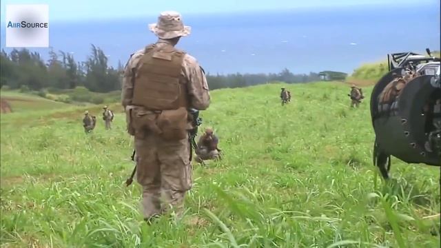 Робот "Boston Dynamics" в бою! Озвучка (много мата) смотреть онлайн