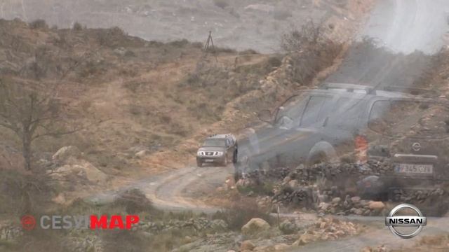 Nissan Pathfinder смотреть онлайн