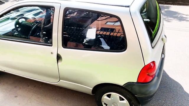 Renault Twingo Access 1.2 смотреть онлайн