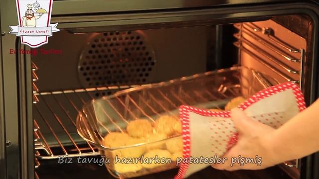 Fırında Beşamel Soslu Tavuk Tarifi – Patatesli Kaşarlı Fırın Tavuk смотреть онлайн