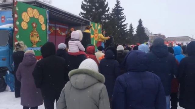 Как в деревне провожают Масленицу. Будем ждать Весну! смотреть онлайн