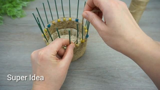 Маленькая Корзинка с крышкой, которая всегда пригодится в вашем доме смотреть онлайн