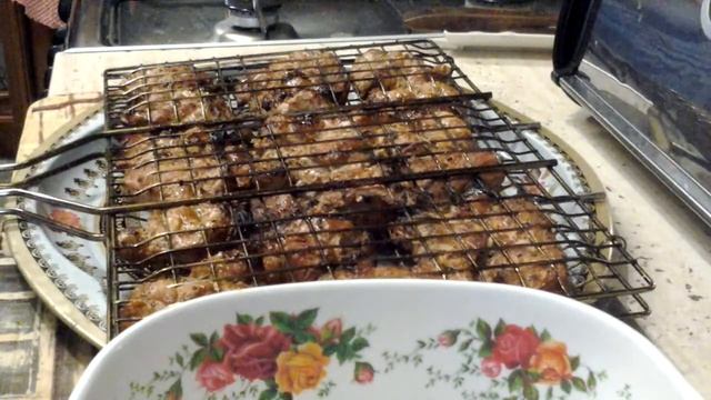 Жарим шашлык супер вкусный с Настей смотреть онлайн