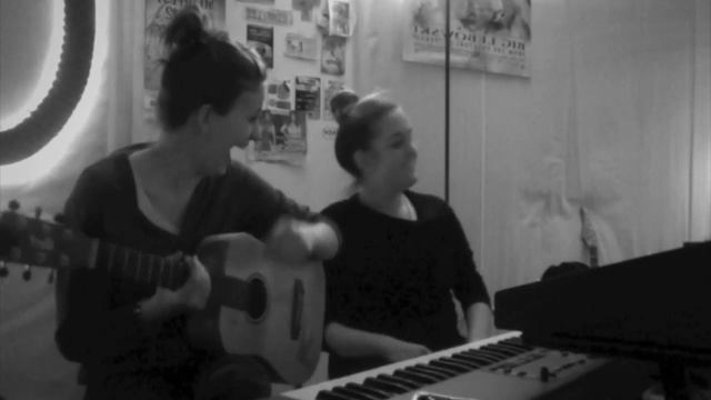 Introducing VAN BLOOM смотреть онлайн