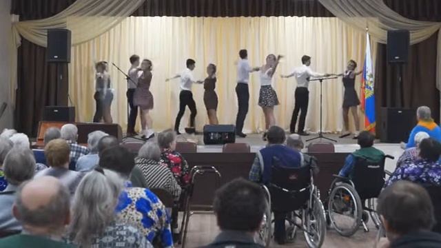 Вальс к 70-летию победы|10 "А" 18 шк г. Ярославль смотреть онлайн