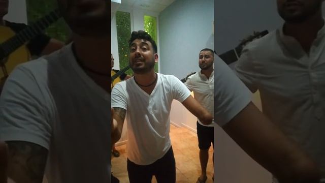 Pasodoble "en el escalón" - los molinas | los serenísimos | carnaval de Cádiz смотреть онлайн
