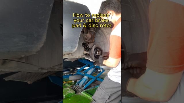 How To Replace Your Car Brake Pad & Disc Rotor (Nissan NV200) #mechanic #nissan #brakepads #repair