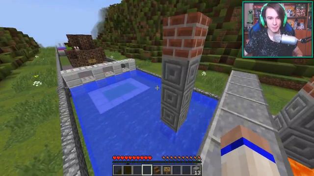 НИКОГДА НЕ ИГРАЙ НА ЭТОЙ КАРТЕ В МАЙНКРАФТЕ! ОНА СВОДИТ ЛЮДЕЙ С УМА! смотреть онлайн