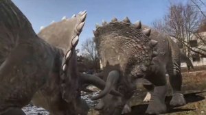 Динозавры  в  реальной жизни.Динозавры бегают по городу.