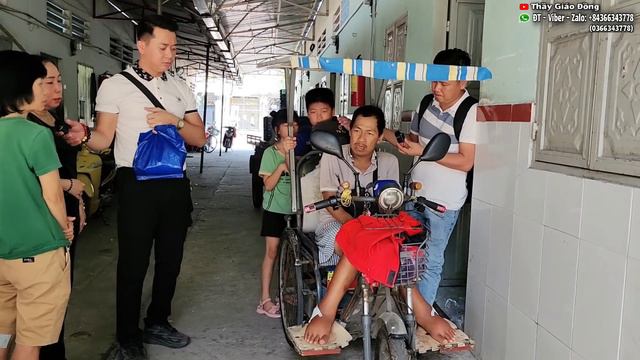 Bất ngờ xảy ra Mẹ 