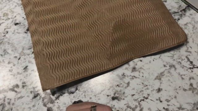 Почему я купил именно этот чехол? Otterbox. Пожизненная гарантия! смотреть онлайн