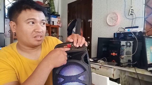 KTS Bluetooth Speaker Unboxing and testing - sinampulan ni jhen. смотреть онлайн