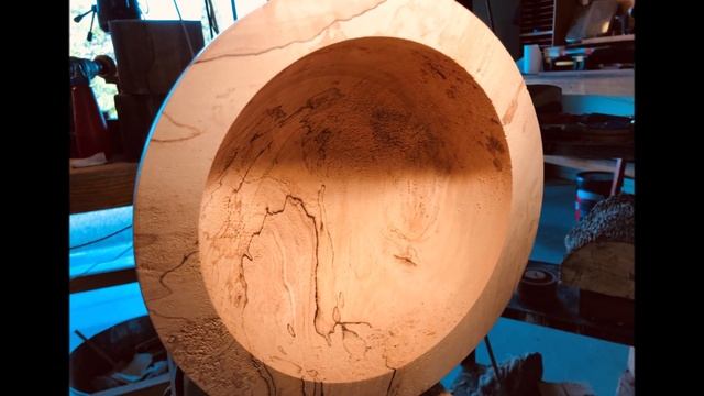 Woodturning: Spaulted Jacaranda Salad Bowl смотреть онлайн
