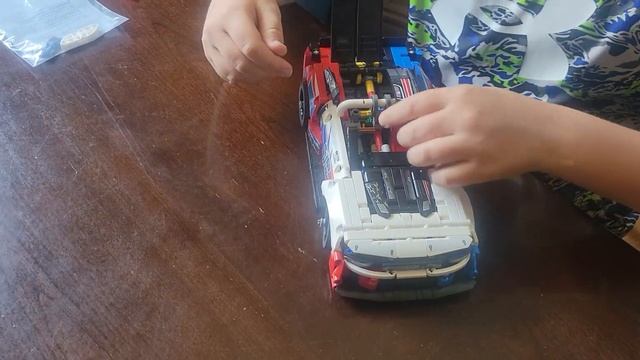 Lego NASCAR Chevy Camaro смотреть онлайн