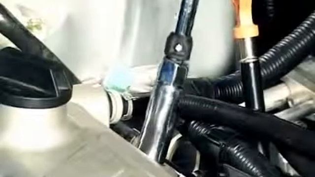 Замена свечей зажигания смотреть онлайн