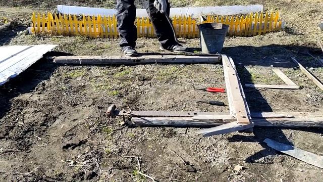 Чермет. Тотальная уборка крыши старого дома, участка. Большие разборки. смотреть онлайн