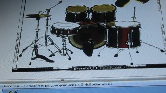 Игра на виртуальных барабанах... Песня Ранеток "О тебе" смотреть онлайн