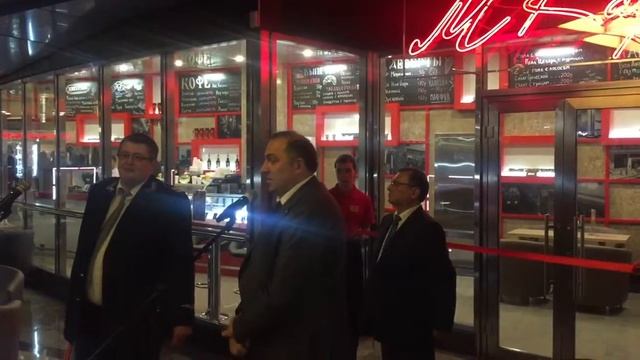 Официальное открытие московского кафе в метро- мкафе смотреть онлайн