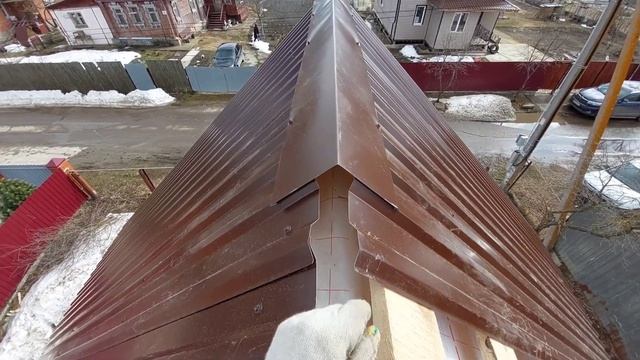 ✅ Монтаж профлиста на крышу. Конёк. Торцевая планка смотреть онлайн