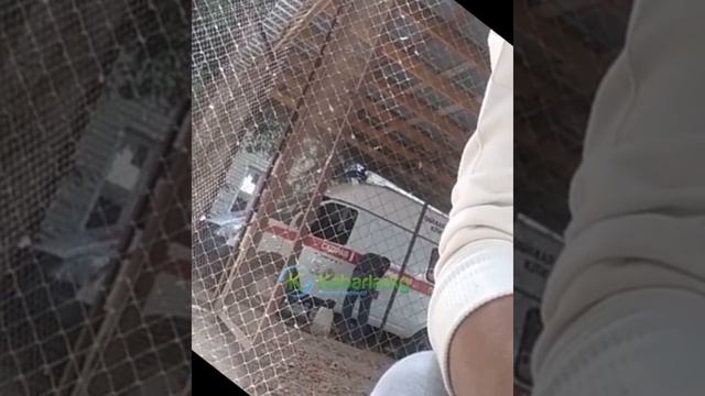 Слил бензин у скорой на служебный «Toyota Camry». Чиновники в Оше воруют даже бензин смотреть онлайн