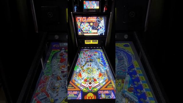 Virtual Pinball 101 - Mechanical vs Virtual Pinball смотреть онлайн