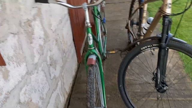 Сравнение двух легенд велостроения смотреть онлайн