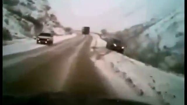 Сочувствие людей, проявления человечности смотреть онлайн