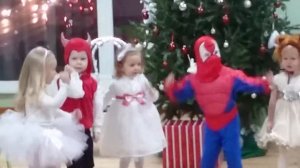 И раз, два, три, и раз, два, три