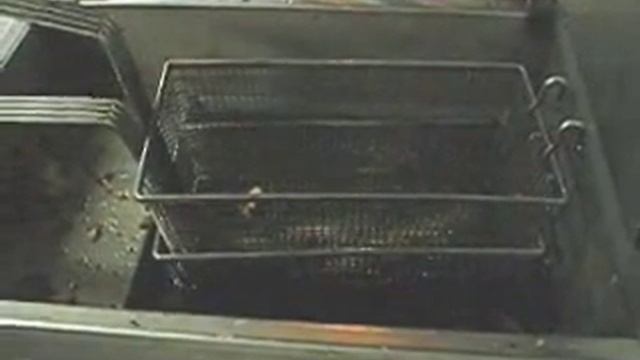 Wiener and Still Champion Dipping Dog смотреть онлайн