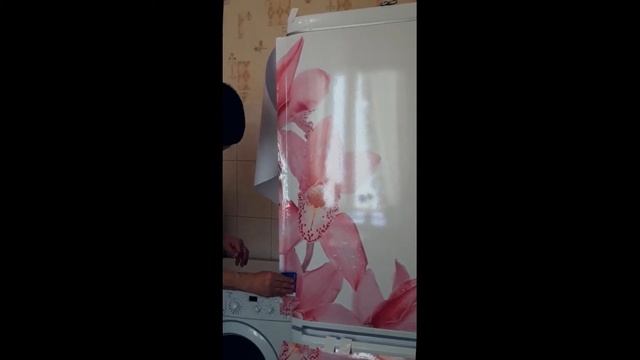 Как наклеить пленку на холодильник за 10 минут смотреть онлайн