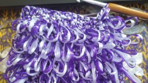 ТАК ВЯЗАТЬ ЛЕГЧЕ  ПЕТЛИ МОЧАЛКИ.