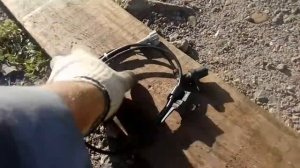 Замена переднего левого датчика АБС на Тойоте Аллион