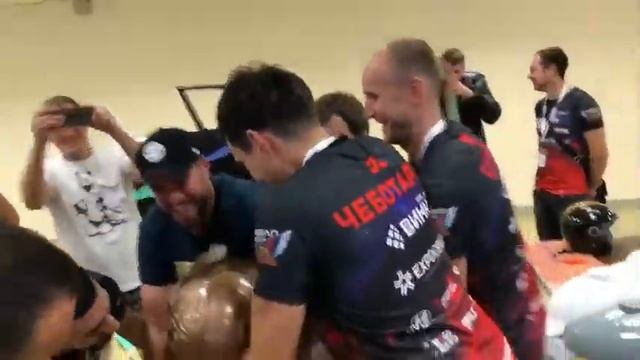 Оклейка шлема Пленкой смотреть онлайн