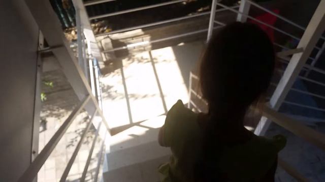 Мошки налетели смотреть онлайн