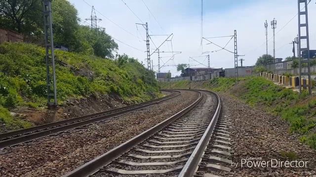 клип под песню поезда смотреть онлайн