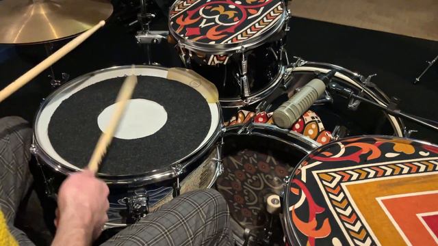1MicDrums#05 - ElectroVoice RE20⎮Christophe Piot смотреть онлайн