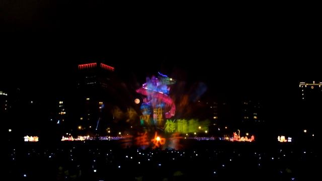 2012 Taipei Lantern Festival (台北燈會 @ 國父紀念館) via Fujifilm XS-1 смотреть онлайн