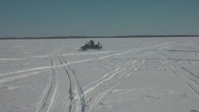 Зимняя рыбалка озеро Пяку То апрель 2017г смотреть онлайн