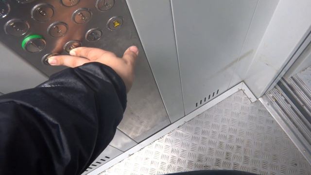 Грузопассажирский, пассажирский лифт (г. Балашиха), V=1 м-с, г-п 400, 630 кг (75)