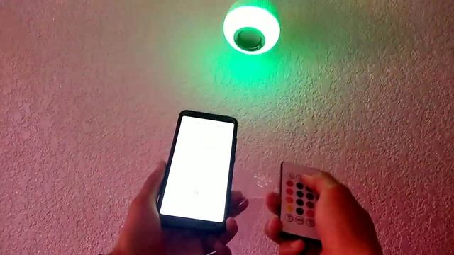 LED Music Bulb with Bluetooth Speaker 2022 смотреть онлайн