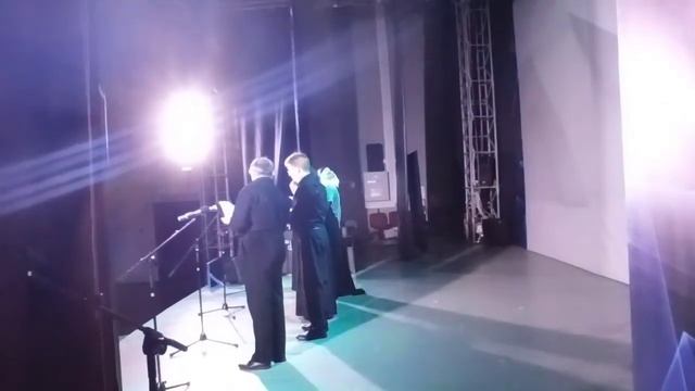 Антифон Пасхи 3 "Да воскреснет Бог" Гребенщиков Хор Собора Всех Святых в земле Российской просиявши смотреть онлайн